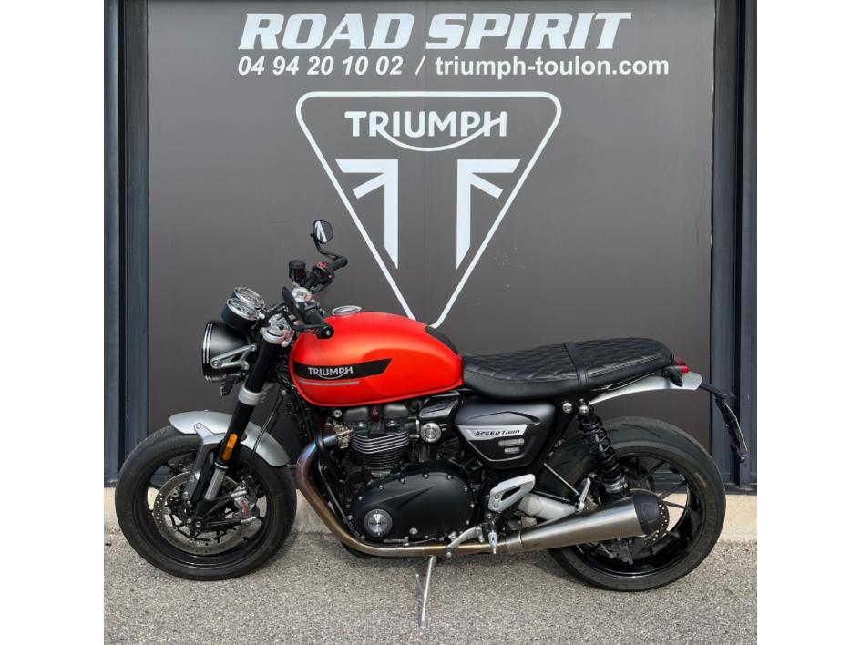 TRIUMPH SPEED TWIN 1200
