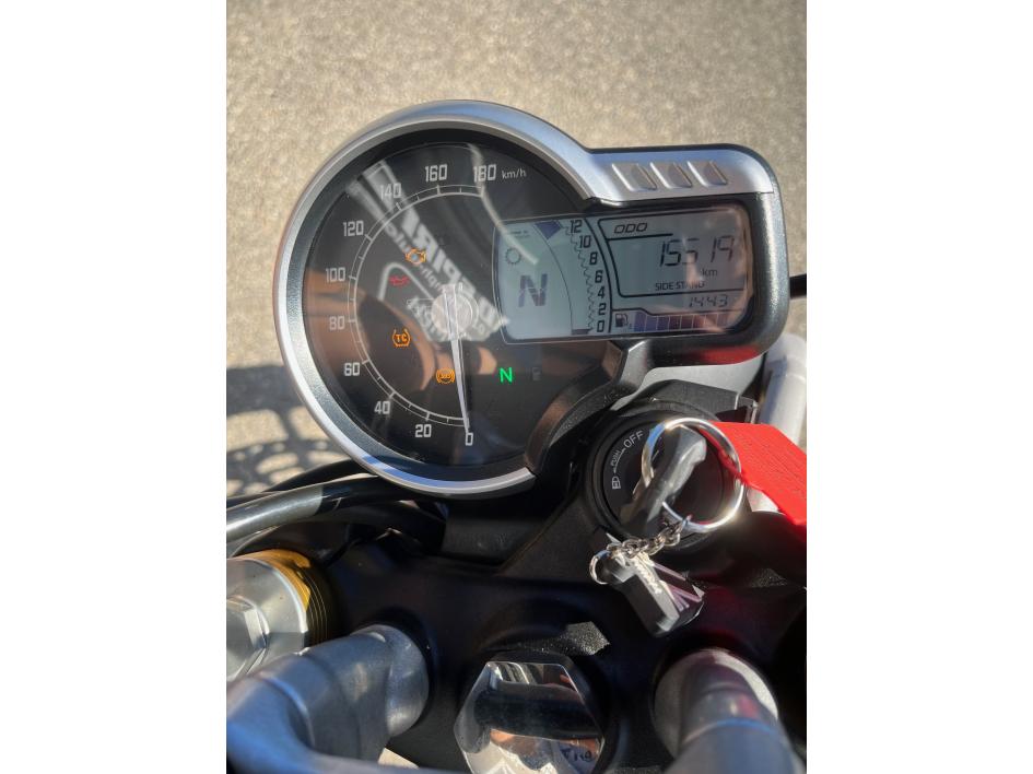 TRIUMPH Scrambler 400 X