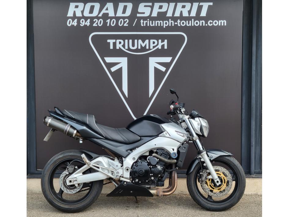 SUZUKI GSR 600